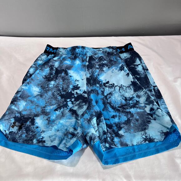 UNDER ARMOUR Men’s Shorts Medium Blue Black Tie Dye  Athletic Training Gym NWT - Picture 1 of 9
